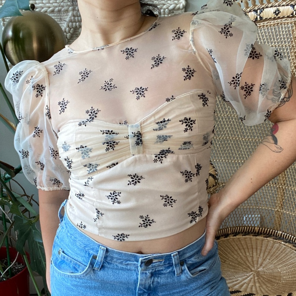 Zara Sheer Balloon Sleeve Flower Top